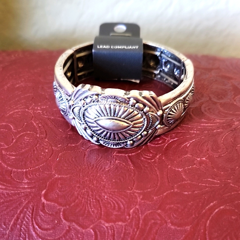 Western Bracelet NWT